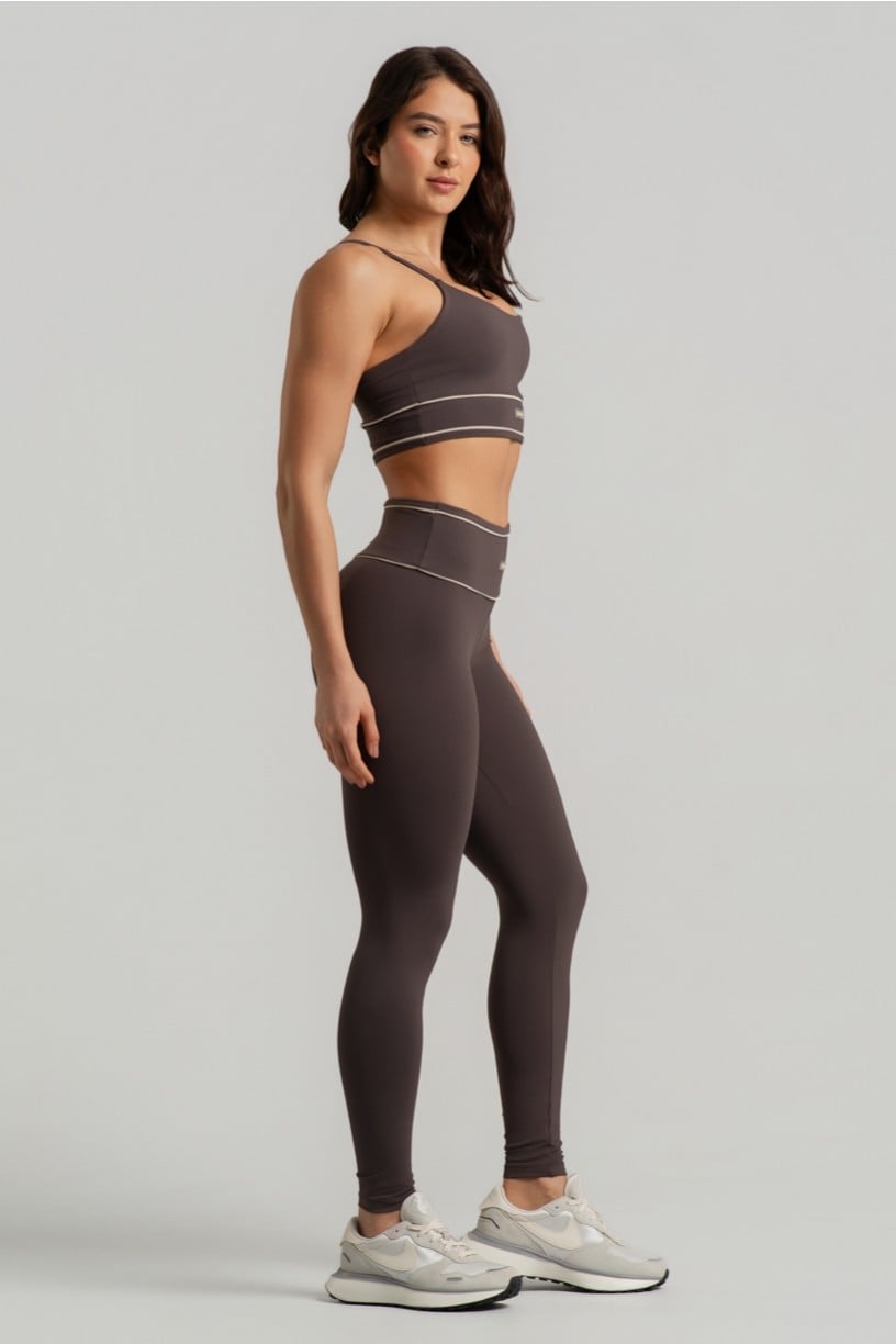 Conjunto Marrom com Detalhes em Vivo no Cós (Legging+Top)