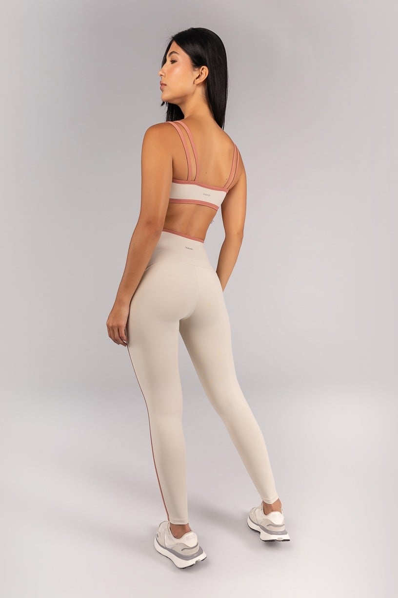 Conjunto com Chapado e Vira (Legging+Top)